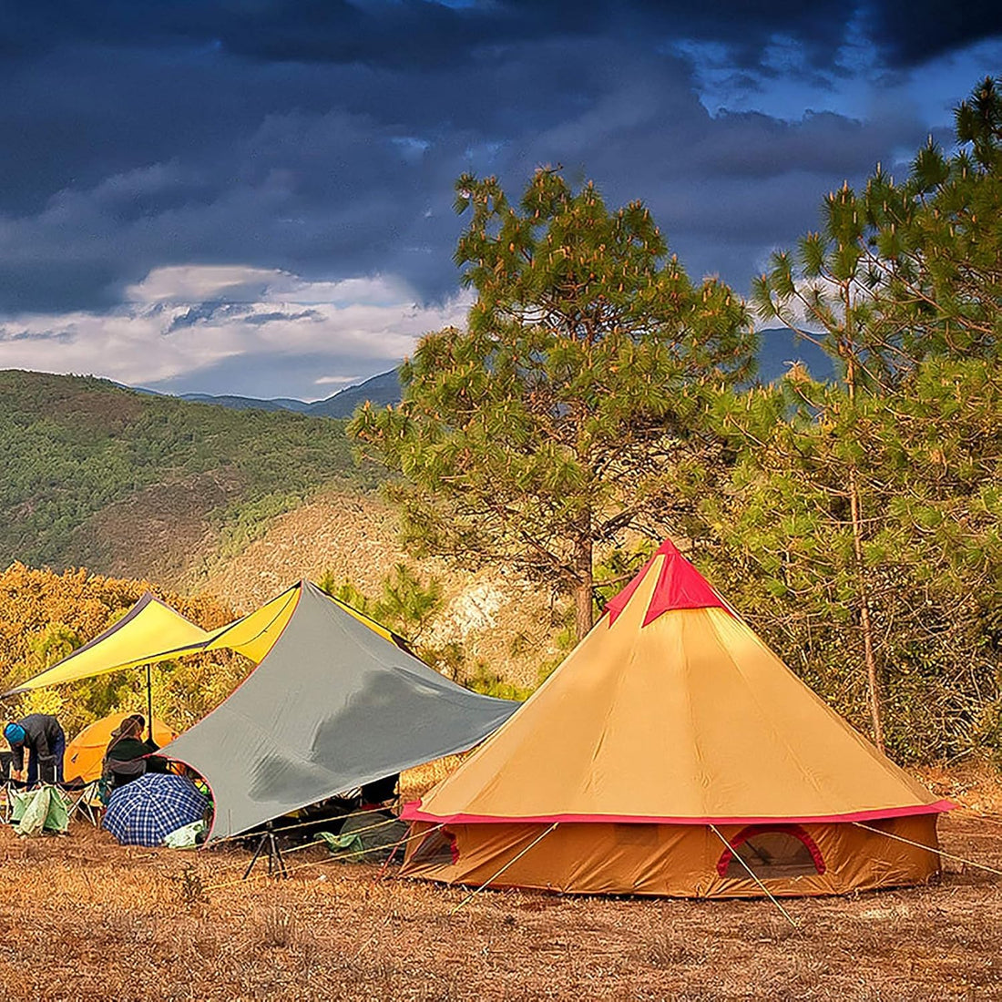 Double-Door Auto Tent